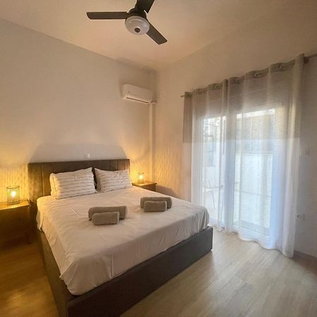 Apartament Stella'S Petite Boite Rafína Zewnętrze zdjęcie