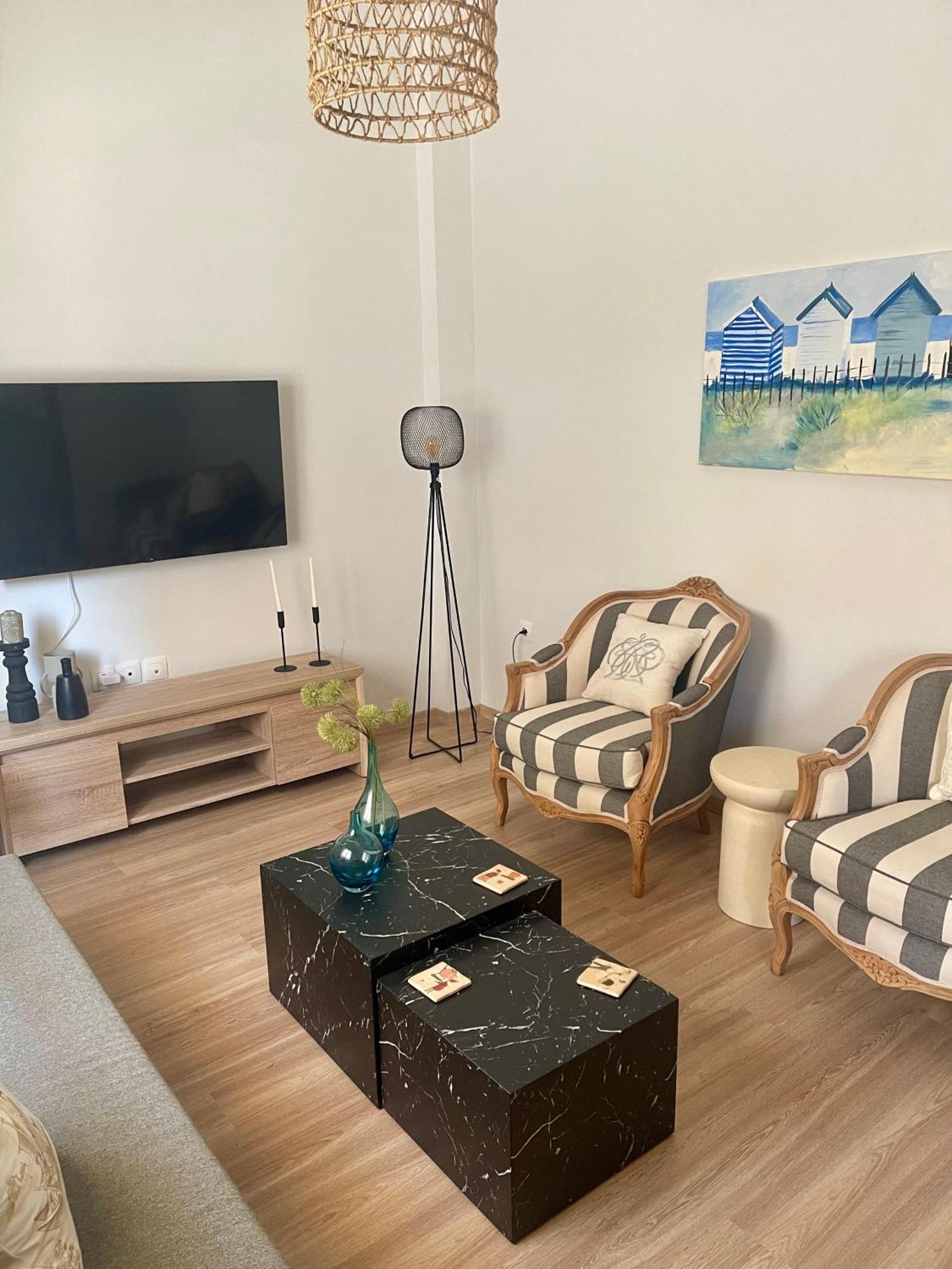 Apartament Stella'S Petite Boite Rafína Zewnętrze zdjęcie